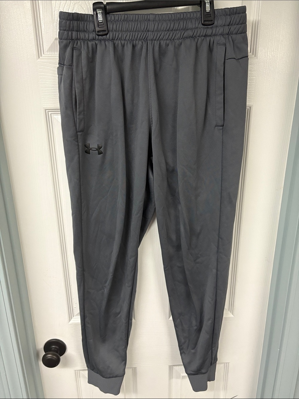 Under Armour Men's Dark Gray Athletic Joggers size LG